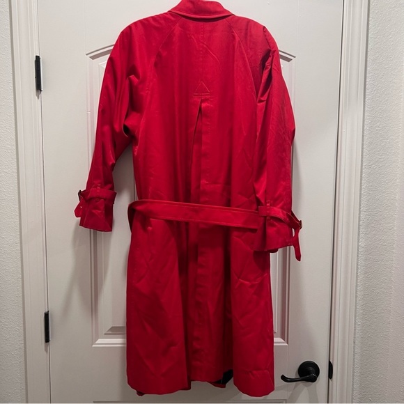 Vintage Burberrys Red Trench Coat - Picture 3 of 14